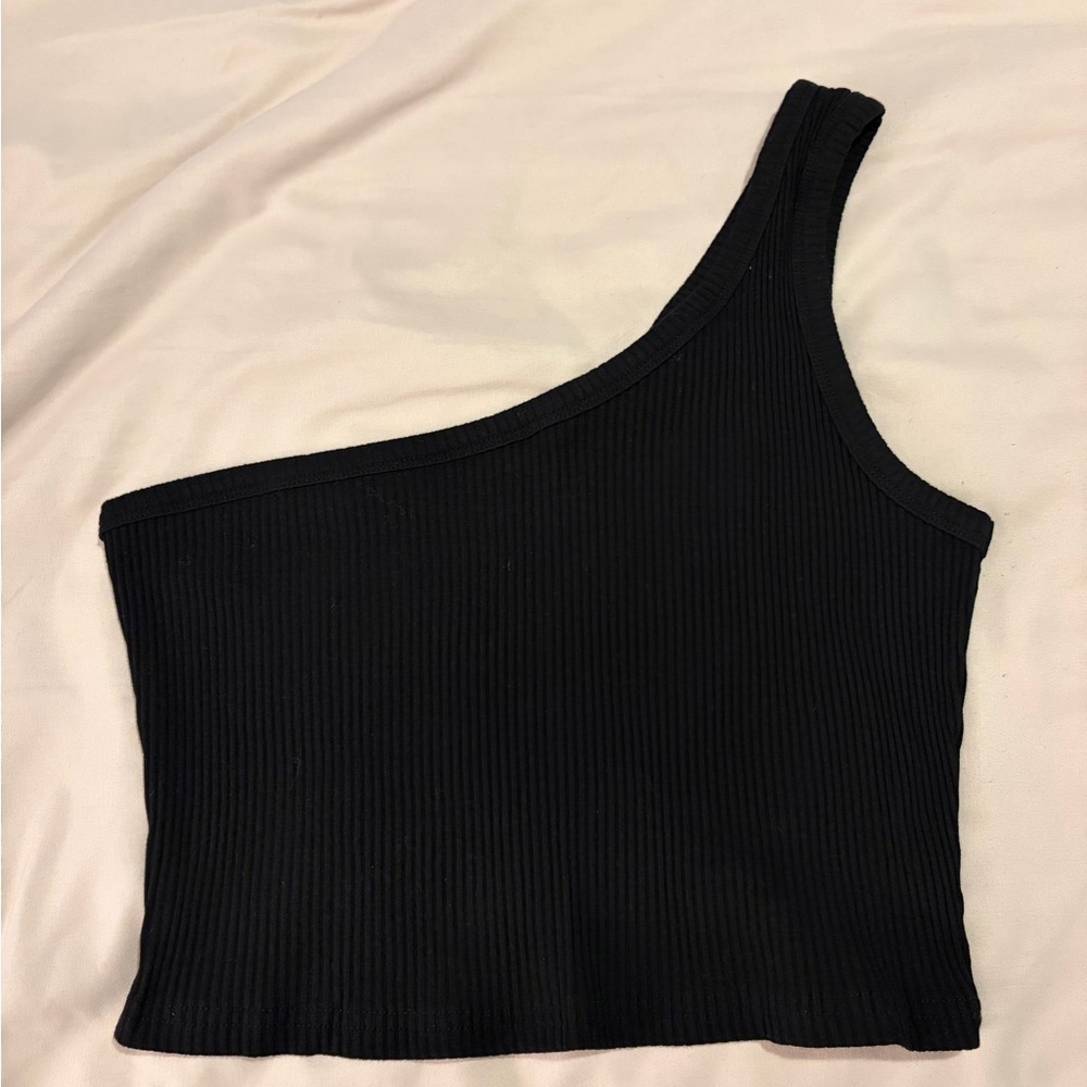 Black One-Shoulder Ribbed Top